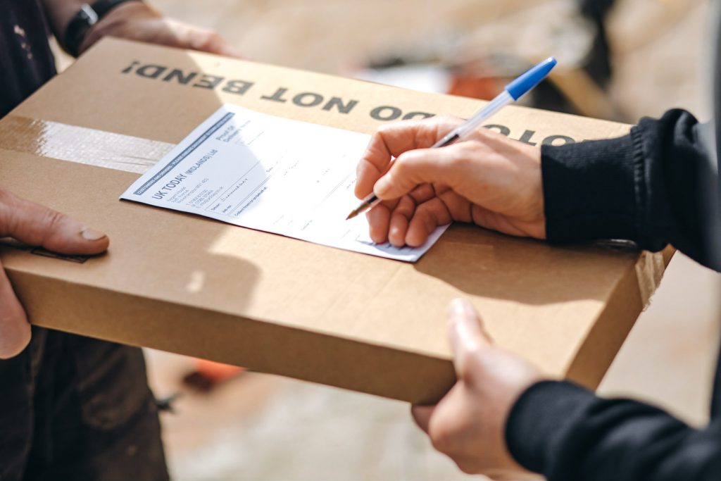 UK Today Midlands Same Day Urgent Couriers